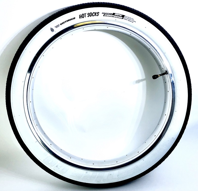 pneu velo cruiser fat bike flanc blanc