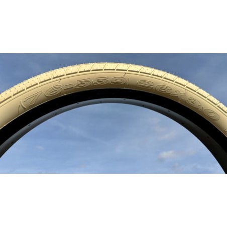 Pneu Semi slick 26 x 3.00 Crème 76-559 vélo Chopper Cruiser