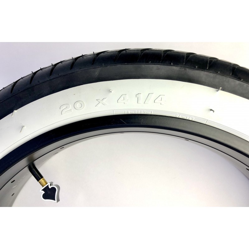 Pneu Fatbike VEE RUBBER E-Mission 20 X 4.00 Flanc Blanc - Neuf