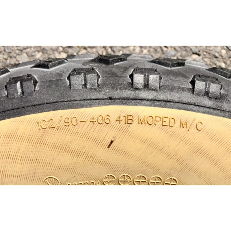 Pneu Vélo 20x4.00 (102-406) VEE Tire Co Mission Command Flancs Beiges